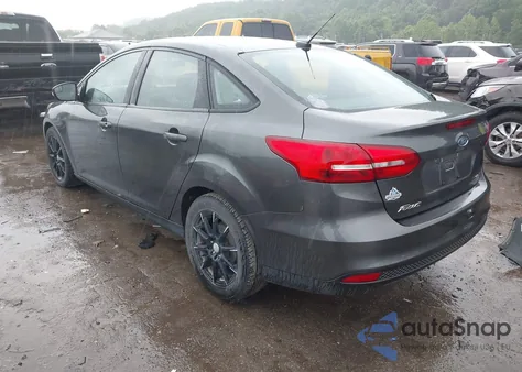 2016 Ford Focus Se z USA, uszkodzony, nr VIN 1FADP3F29GL354900